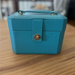 Lori Leigh Designs Earring Organizer Box